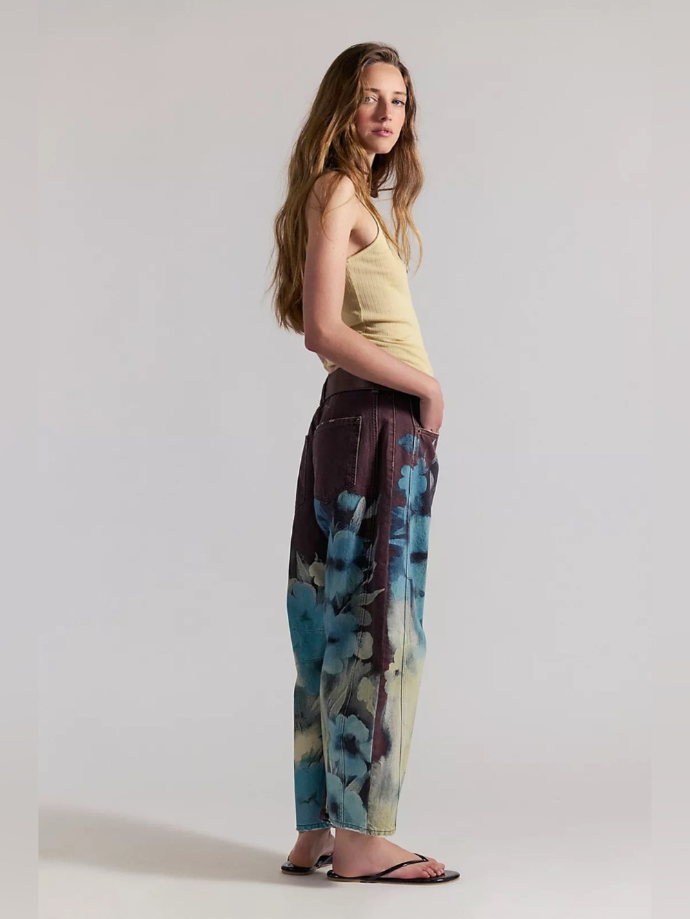 NWT FREE PEOPLE WE THE FREE Good Luck Printed Barrel Jeans | Washed Floral $148 - Picture 4 of 10